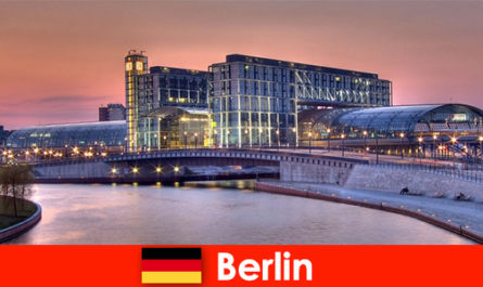 Almanya Berlin aile seyahat hedef