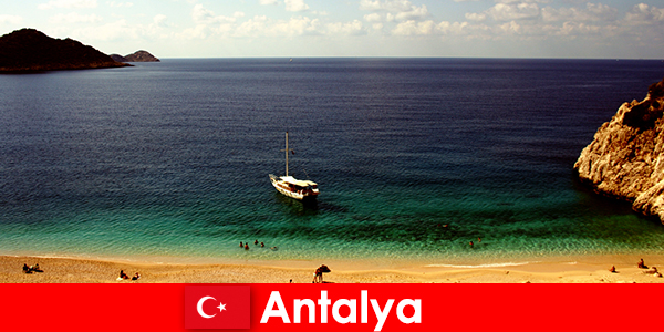 Türkiye’ye Antalya’ya Göç