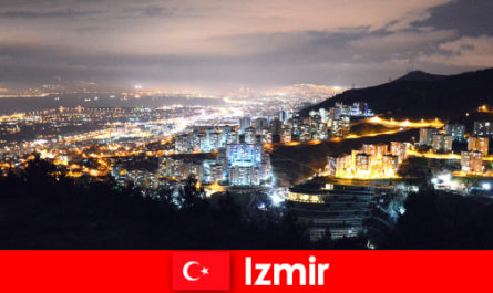 İzmir Türkiye'nin en iyi turistik yerlerine seyahat edenler için içeriden ipucu