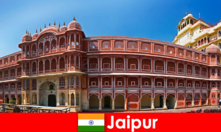 En sıradışı mimariler Jaipur'a birçok turist çekiyor