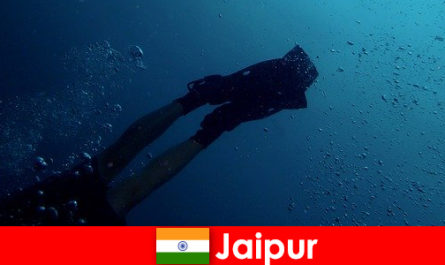 Jaipur'daki su sporları dalgıçlar için en iyi ipucu