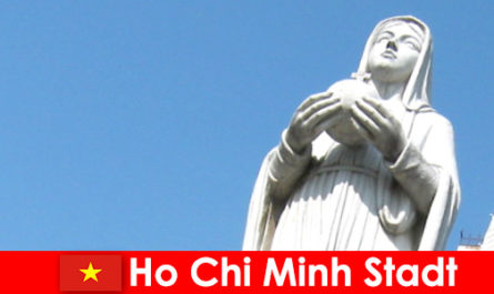 Vietnam Ho Chi Minh Şehri'nin ekonomik merkezi yabancılar için bir destinasyon
