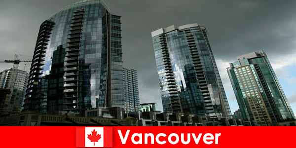 Yabancılar için, Kanada’daki Vancouver her zaman yüksek binaları empoze etmek için bir destinasyondur.