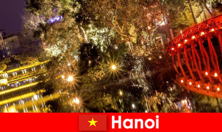 Vietnam'daki Hanoi turizme açık yürekli