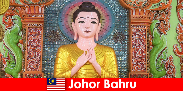 Johor Bahru Malezya’ya turistler için paket turlar ve kültür gezileri