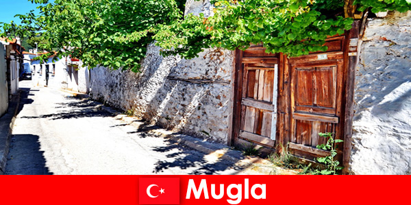 Pitoresk köyler ve misafirperver yerliler Muğla Türkiye’de turistleri selamlıyor