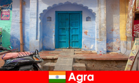 Kırsal köy yaşamında Agra Hindistan'a yurtdışı gezisi