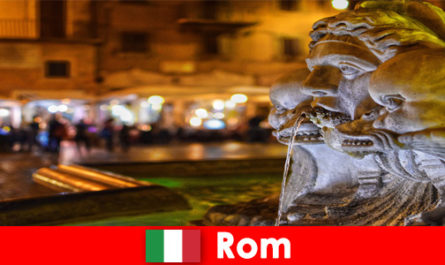 Harika Roma İtalya şehrinde haftalık konuklar için otobüs turu