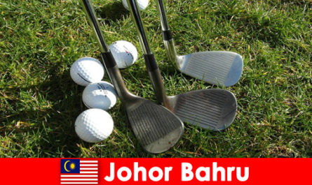 İçeriden bilgi alma ipucu - Johor Bahru Malaysia, aktif turistler için birçok harika golf sahasına sahiptir