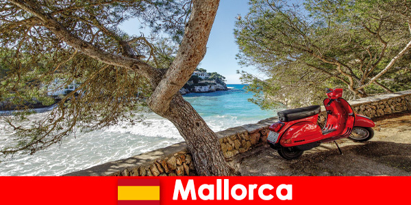 Mallorca İspanya ziyaretçileri için kısa gezi bisiklet ve yürüyüş için en iyi zaman