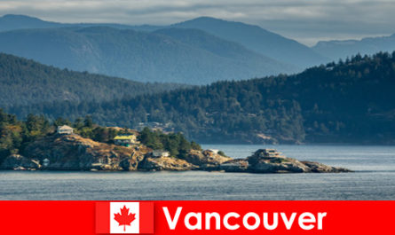 Vancouver Kanada'da turistler için doğa deneyimi olan Metropolis