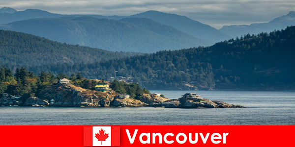 Vancouver Kanada’da turistler için doğa deneyimi olan Metropolis