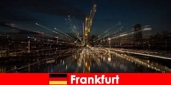 Gelen iş adamları için Escort Frankfurt Almanya Elit şehir