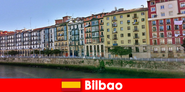 Bilbao İspanya'da inanılmaz mimari