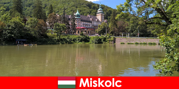 Miskolc Macaristan’da bir aile gezisi için yürüyüş yolları ve harika deneyimler