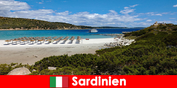 Sardunya İtalya'da güzel manzaralı oteller var