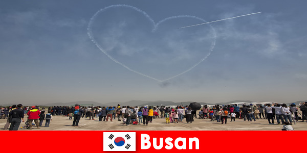 Gurbetçiler Busan Güney Kore'de basit ve mutlu bir şekilde yaşıyor