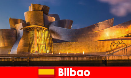 Sanat öğrencileri için Bilbao İspanya'ya sömestr gezisi her zaman bir deneyim