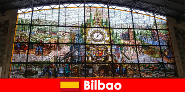 İspanya Bilbao'ya genç ziyaretçileri mimari güzellikler bekliyor