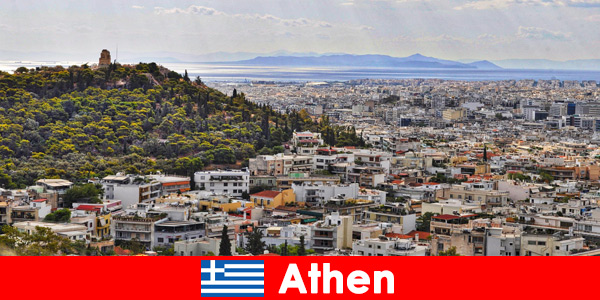 Yunanistan’daki Atina, gezginler için en güzel binalara sahip şehirdir