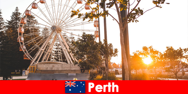 Eğlenceli oyunlar ve birçok gösteri ile Perth Avustralya'ya keyifli bir gezi