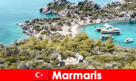 Marmaris'te tatilcileri güneş plajı ve mavi yolculuk bekliyor