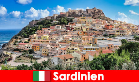 Sardinya'da emekliler için grup seyahati İtalya'yı en iyi seçeneklerle yaşayın
