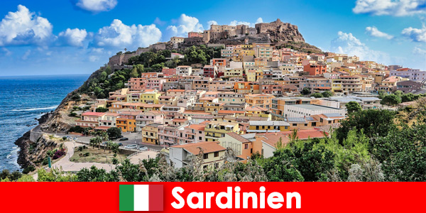 Sardinya’da emekliler için grup seyahati İtalya’yı en iyi seçeneklerle yaşayın